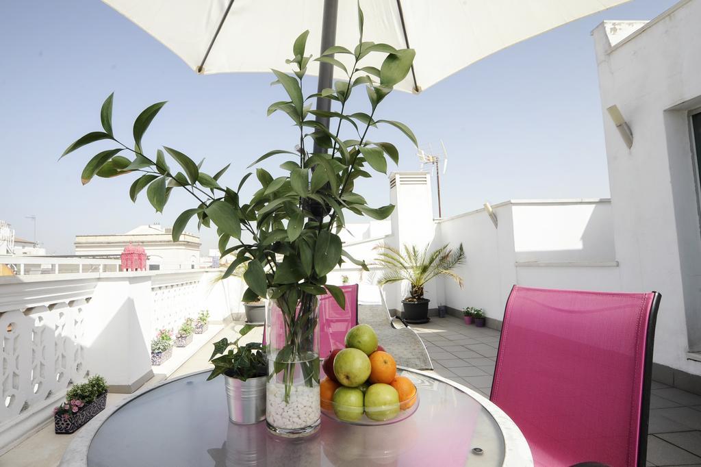 Singular Relator Appartement