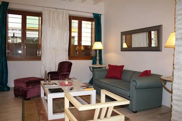 Singular Relator Appartement